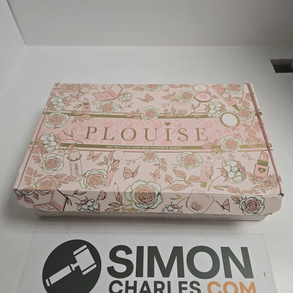 P LOUISE MAKE-UP MYSTERY GIFT SET – PINK FLORAL BOX