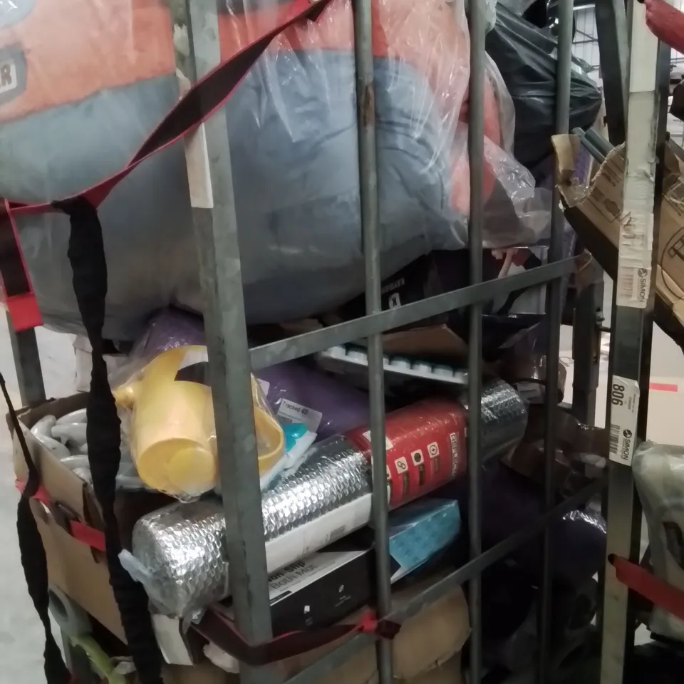 CAGE OF ASSORTED HOUSEHOLD GOODS AND PRODUCTS TO INCLUDE;YOGA MATS,INTERIOR DEHUMIDIFIERS,VACUUM CLEANER,COAT HANGERS