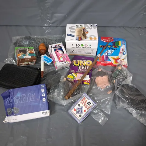 TOTE OF ASSORTED TOYS AND ACCESSORIES TO INCLUDE; UNO FLIP, PLAYING CARDS AND NOVELTY PEN
