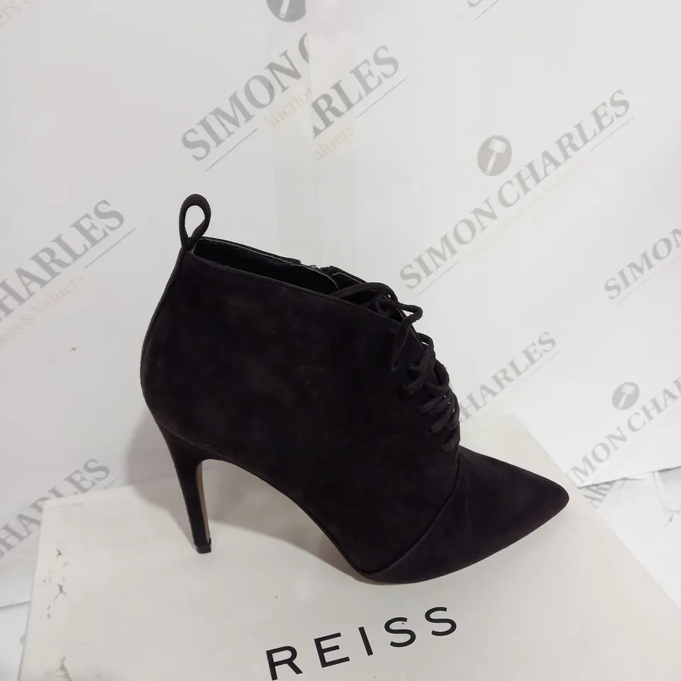 BOXED REISS SUEDE CHOCOLATE BOOT HEELS - SIZE 5