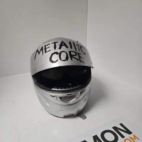 METTALIC CORE SILVER FULL-FACE MOTORCYCLE HELMET WITH GRAFFITI VISOR