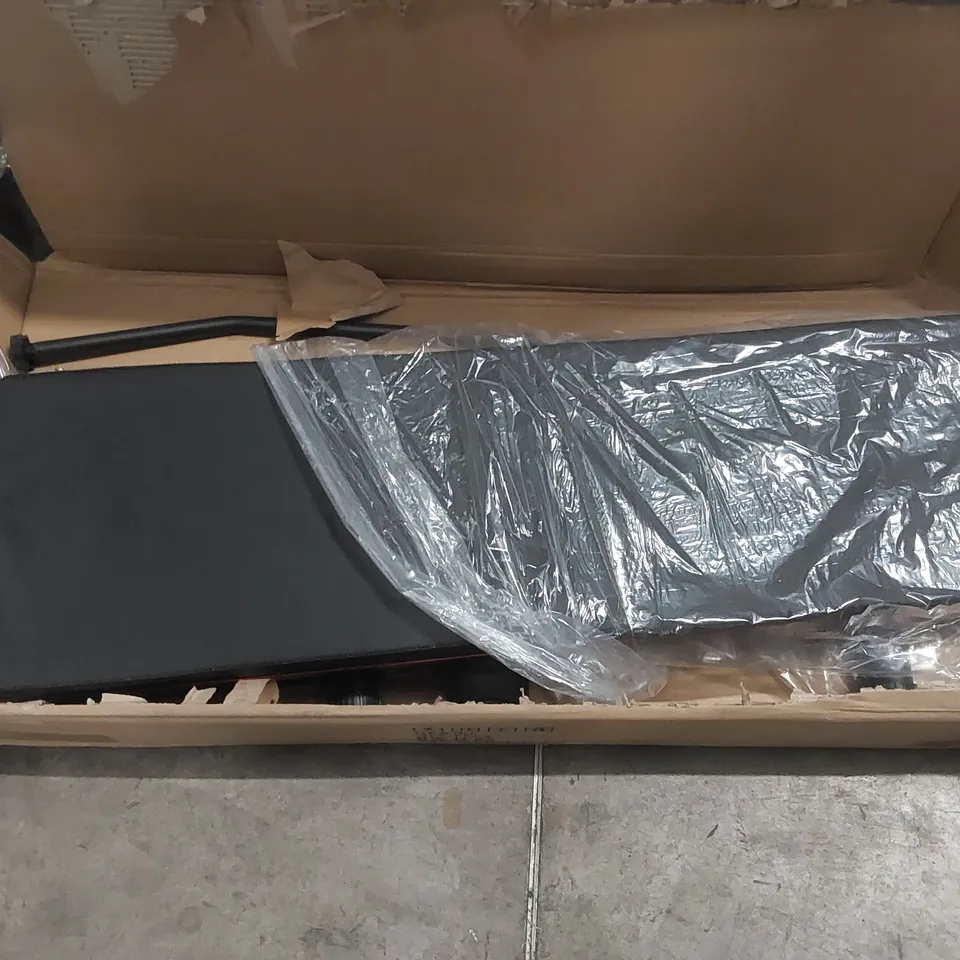BOXED EXERCISE BENCH 