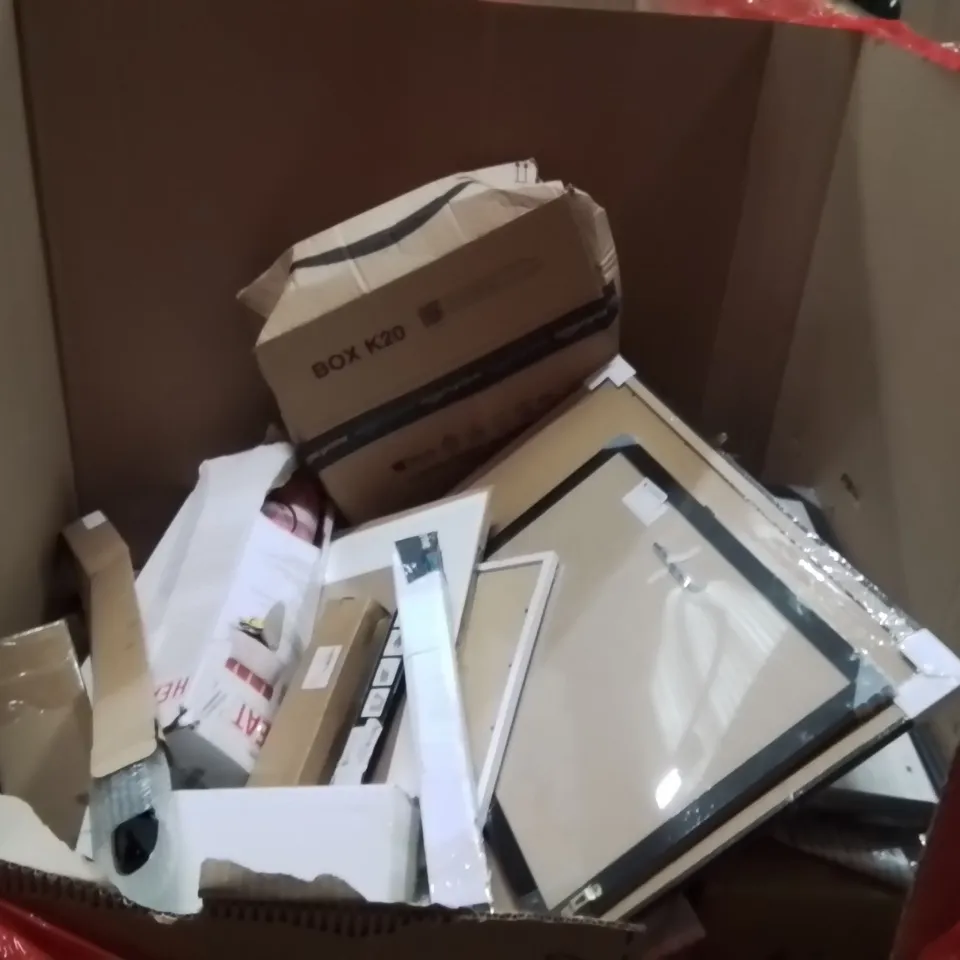 PALLET OF ASSORTED HOUSEHOLD GOODS AND PRODUCTS TO INCLUDE;DOOR MAT,DRAWER ORGANISER,WINDOW CLEANER TOOL