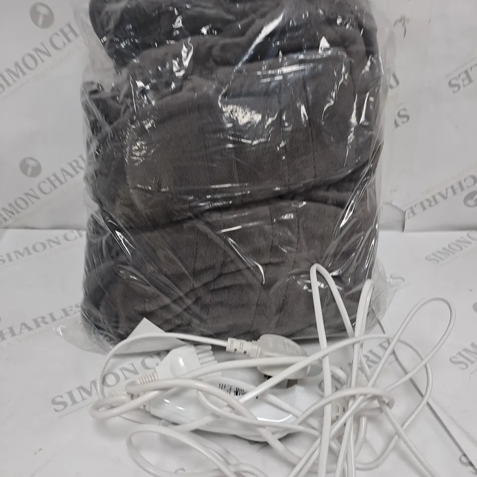 COZEE HOME VELVETSOFT HEATED THROW IN GREY