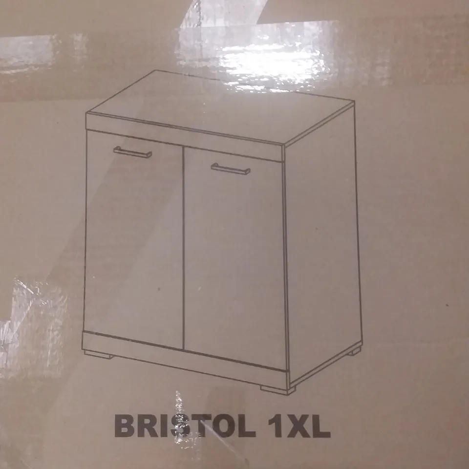 BRISTOL 1XL 2DOOR CUPBOARD 