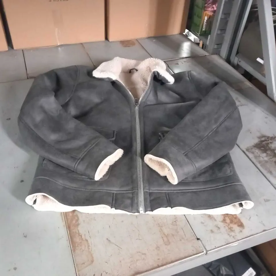 RIVER ISLAND GREY SUEDE EFFECT JACKET XL