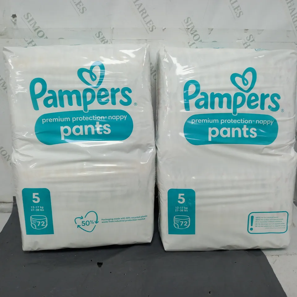 BOXED PAMPERS SET OF 144 SIZE 5 PANTS