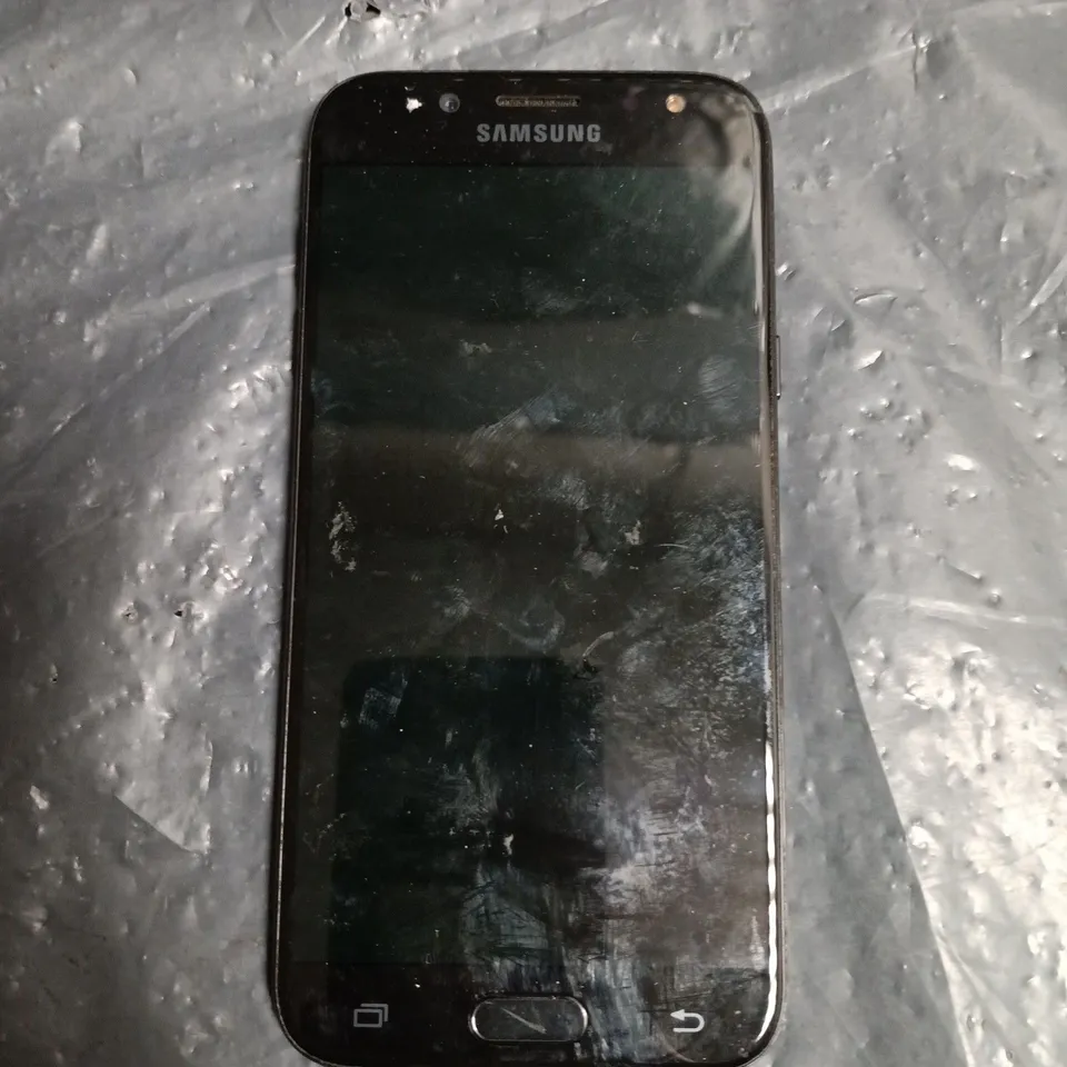 SAMSUNG GALAXY J5 MOBILE PHONE