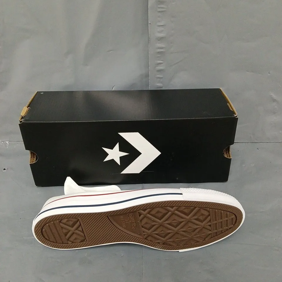 BOXED PAIR OF CONVERSE ALL STAR HI WHITE UK 9