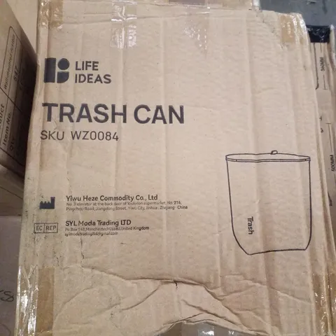 BOXED LIFE IDEAS TRASH CAN - WHITE
