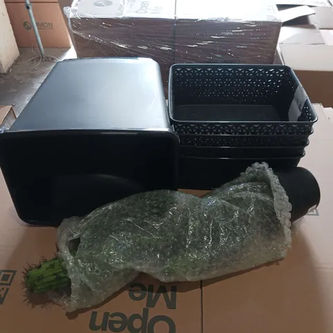 BOX OF APPROXIMATELY 6 ASSORTED HOUSEHOLD ITEMS TO INCLUDE - CACTUS PLANT, CURVER BASETS, AND BIN ETC.