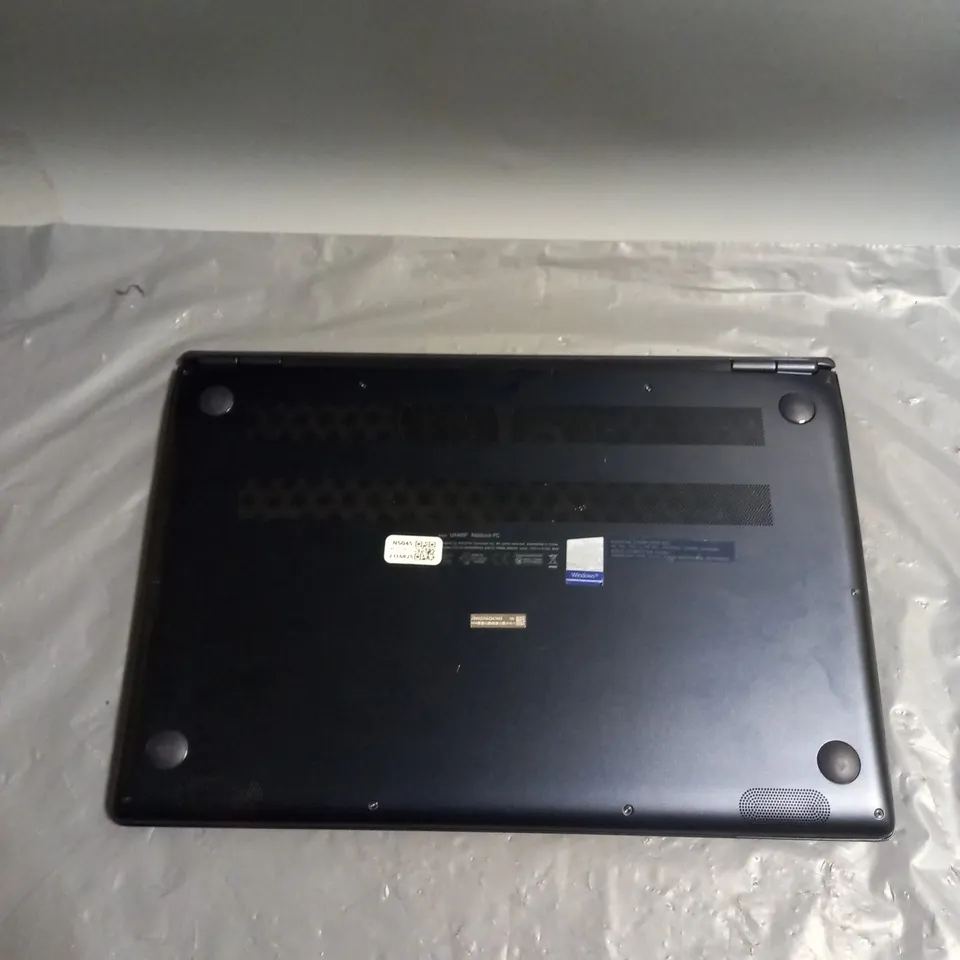 ASUS ZENBOOK PRO 14 UX480FD IN BLACK/MIDNIGHT BLUE
