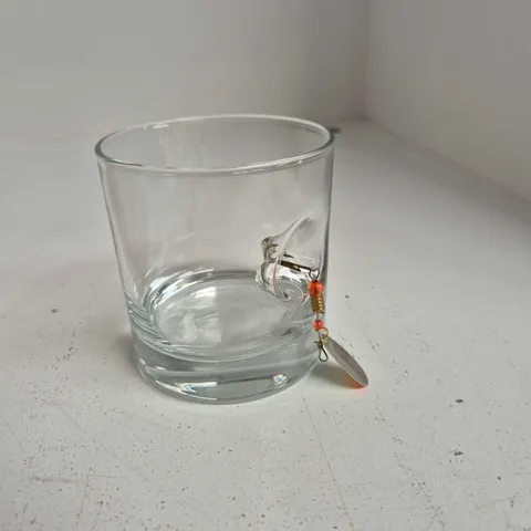 HAND CRAFTED EMBEDDED GLASSWARE – GLASS WITH FISHING CHARM