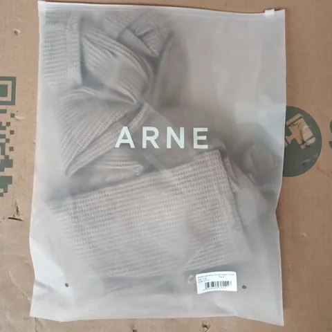 BAGGED ARNE WOMEN'S WAFFLE BUTTON THROUGH CARDIGAN IN TAUPE SIZE SMALL