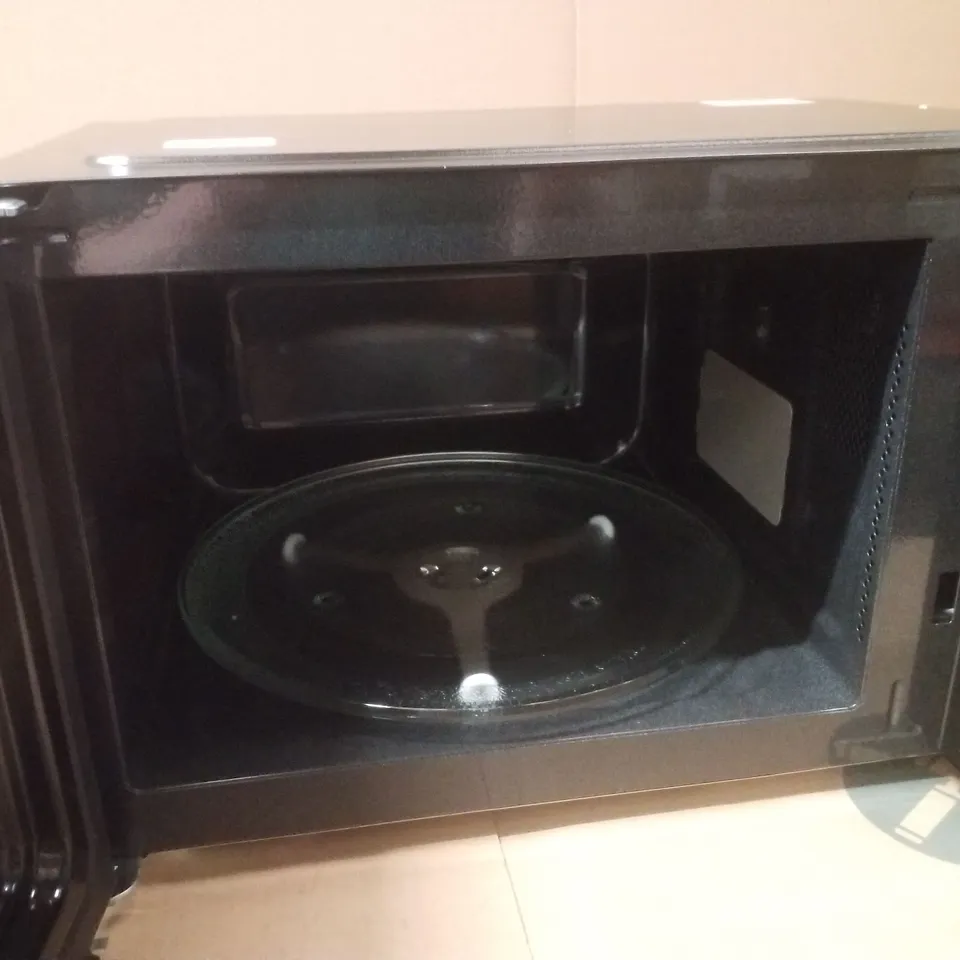 BOXED HISENSE H25MOBS7HUK MICROWAVE OVEN