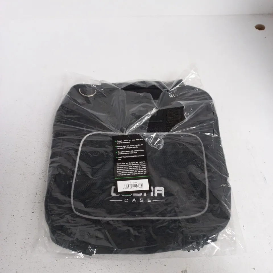 COBRA CASE TRAVEL BAG – BLACK (TAG ATTACHED)
