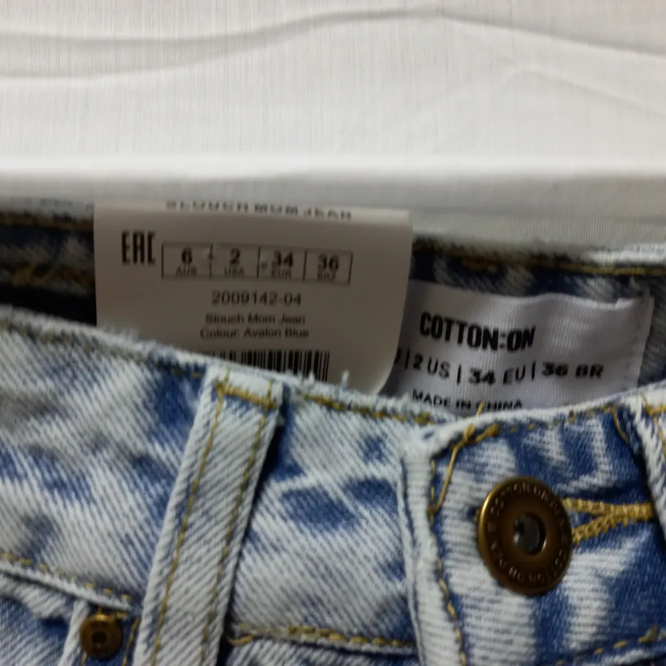BOX OF APPROX 12 BRAND NEW COTTON:ON SLOUCH MOM JEANS - AVALON BLUE SIZE AUS 6	