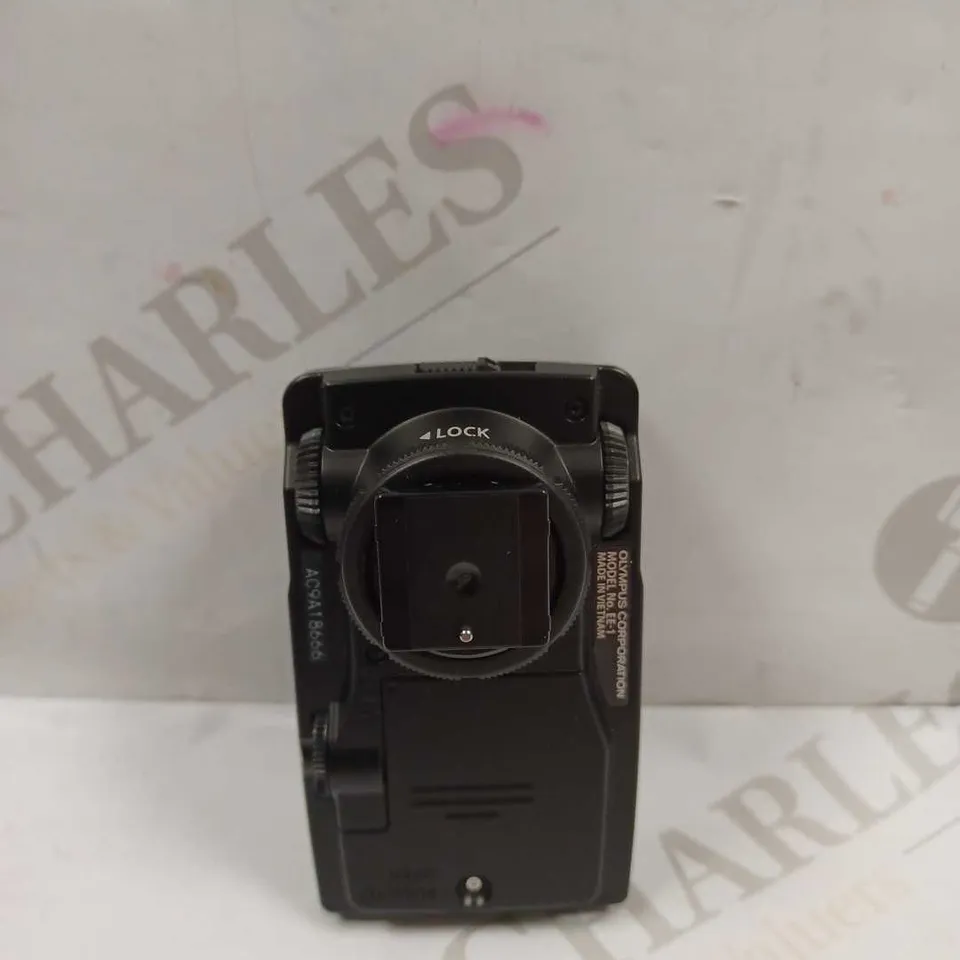 OLYMPUS DOT SIGHT FOR CAMERA WITH CASE // MODEL: EE-1 