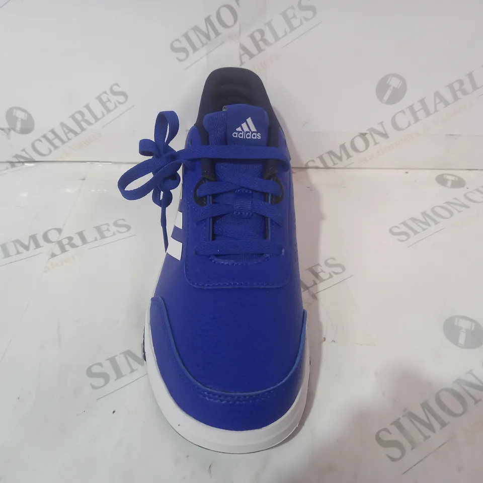 PAIR OF ADIDAS TENSAUR SPORT 2.0 KIDS SHOES IN BLUE/WHITE UK SIZE 5