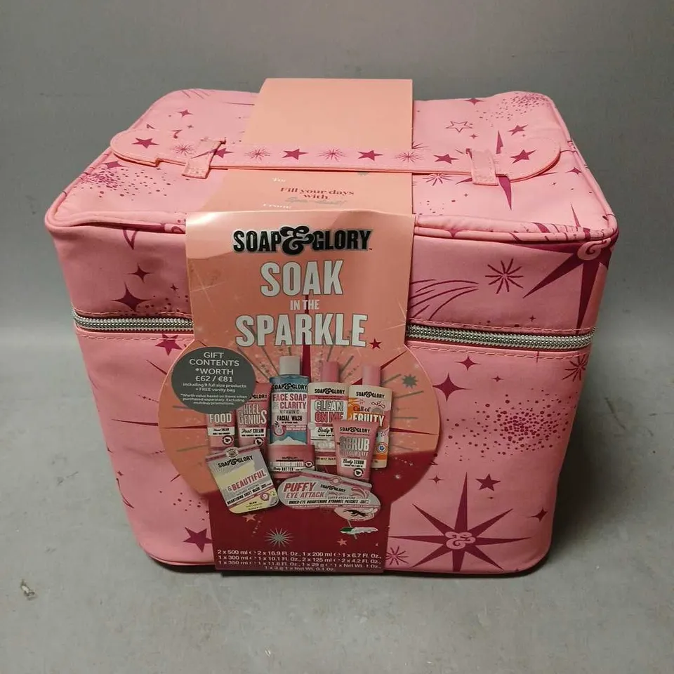 SOAP & GLORY SOAK IN THE SPARKLE BODY COLLECTION