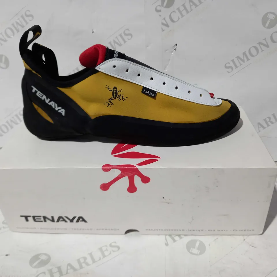 BOXED PAIR OF TENAYA MASAI SHOES IN YELLOW/WHITE/BLACK UK SIZE 12.5