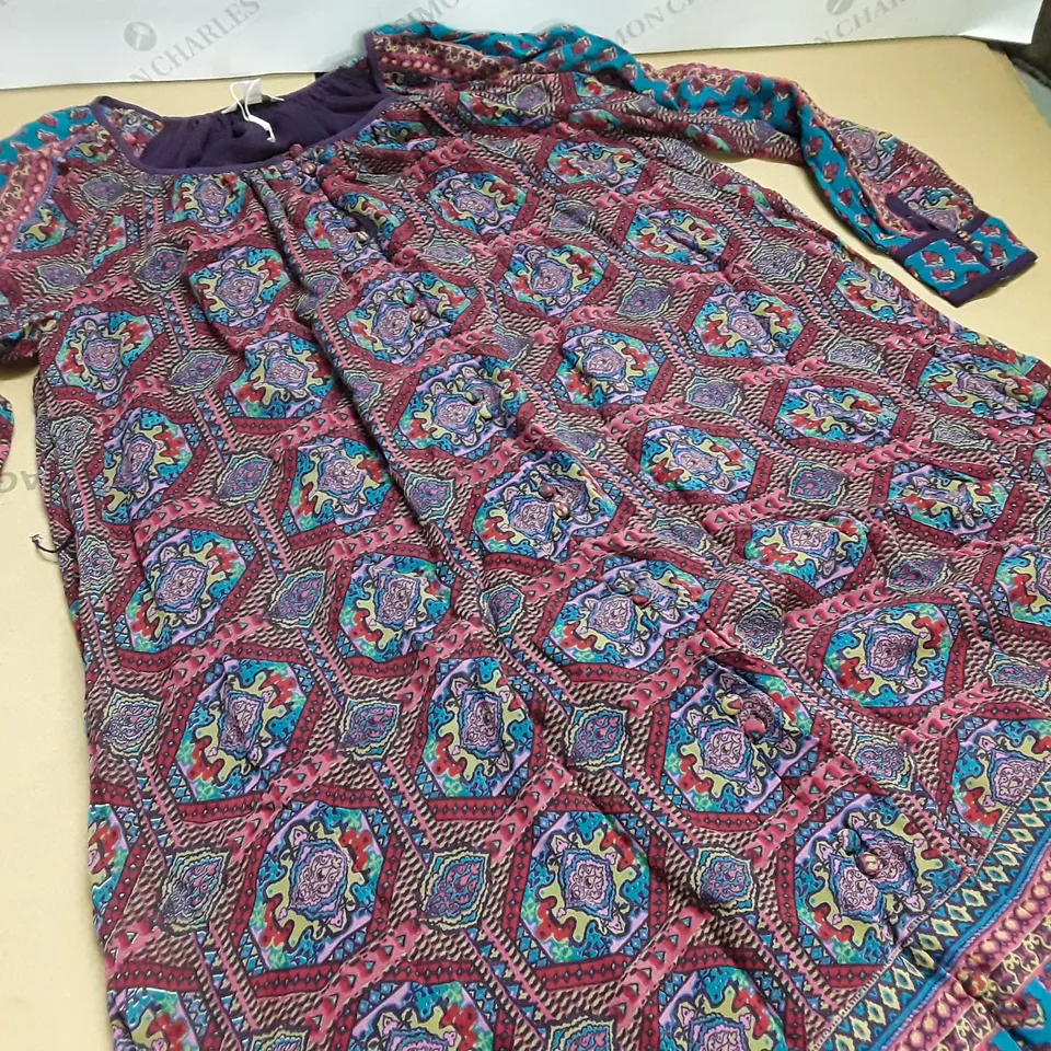 MONSOON SLEEVED DRESS - S