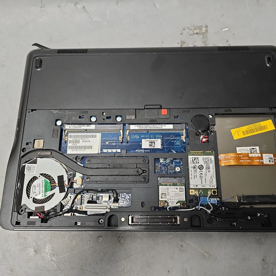 DELL LATITUDE E7440 LAPTOP