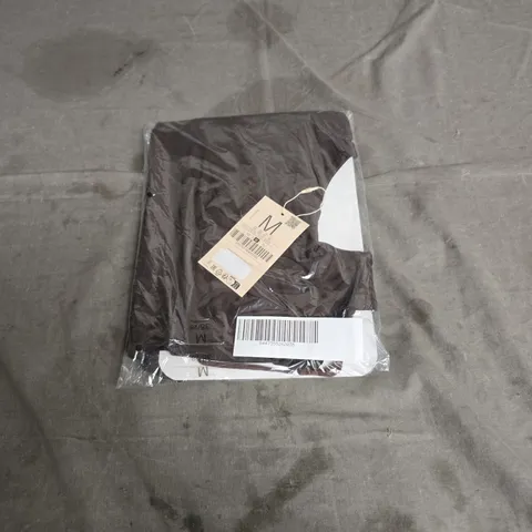UNBRANDED CLOTHING ITEM, SIZE M, IN SEALED PLASTIC PACKAGING