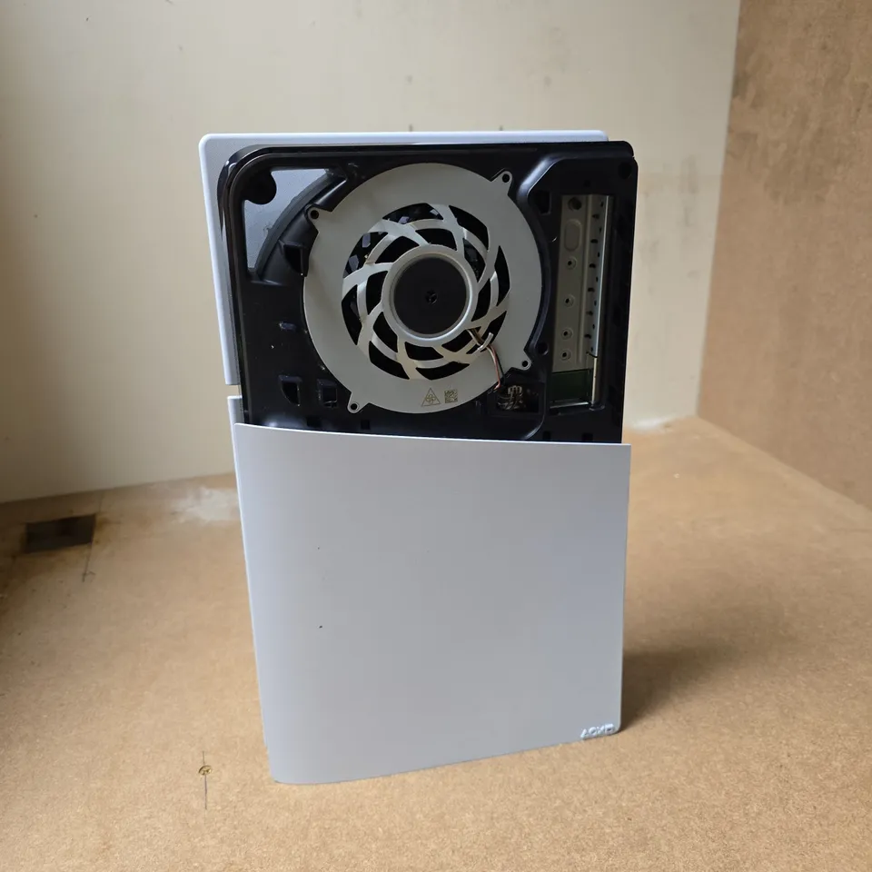 SONY PLAYSTATION 5 CONSOLE – WHITE - MISSING PANEL