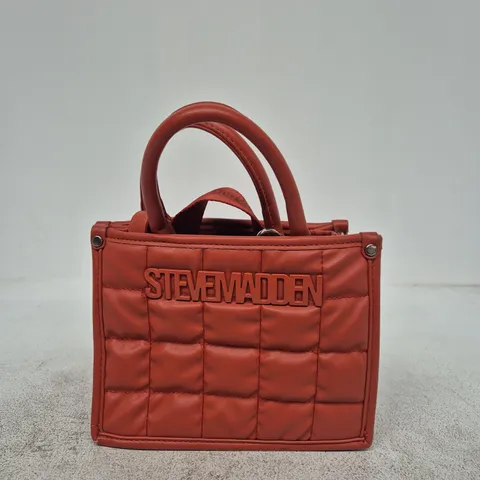 STEVE MADDEN RED QUILTED HANDBAG