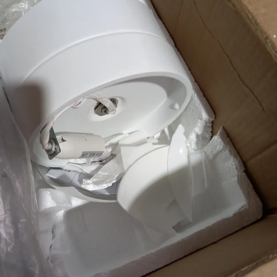 ARCCHIO CEILING FAN WITH LIGHT