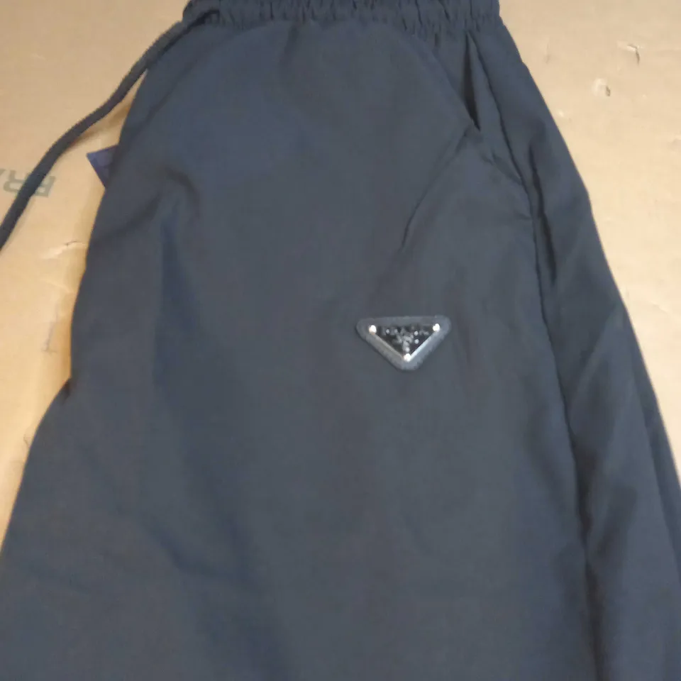 MENS PRADA MILANO SHORTS SIZE XXL