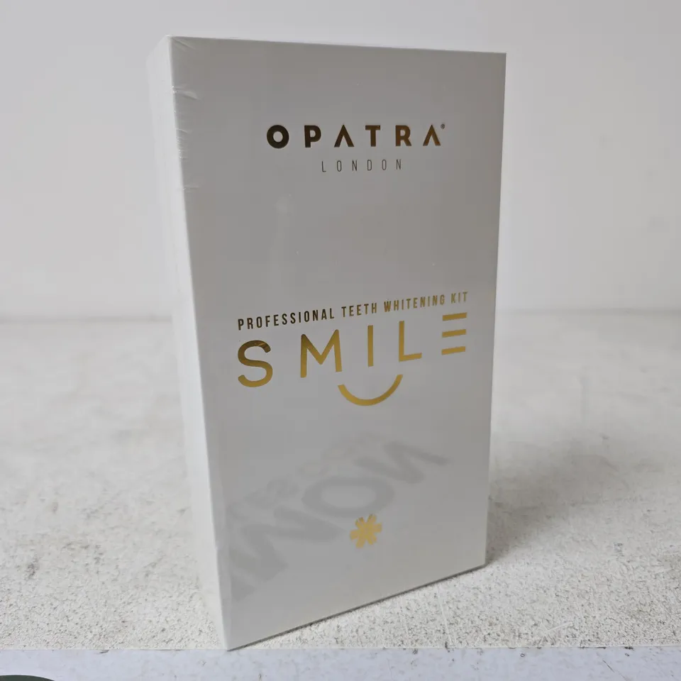 SEALED OPATRA TEETH WHITENING KIT