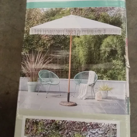 BOXED MACRAME PARASOL 2.7m