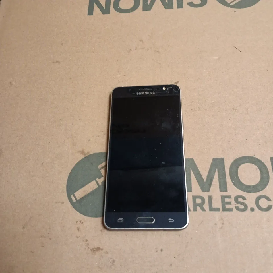 SAMSUNG GALAXY J5 PHONE UNBOXED