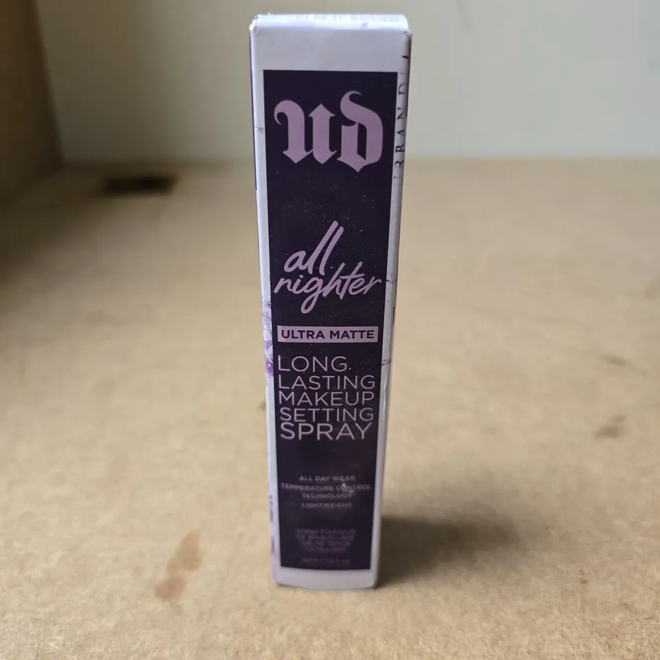 URBAN DECAY ALL NIGHTER ULTRA MATTE SETTING SPRAY – BOXED - 30ML