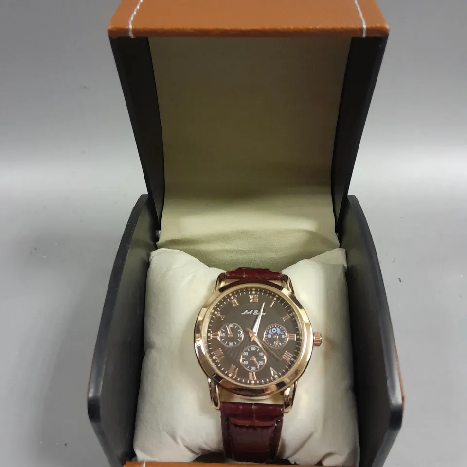 MENS LA BANUS WATCH – GOLD COLOUR CASE – LEATHER STRAP