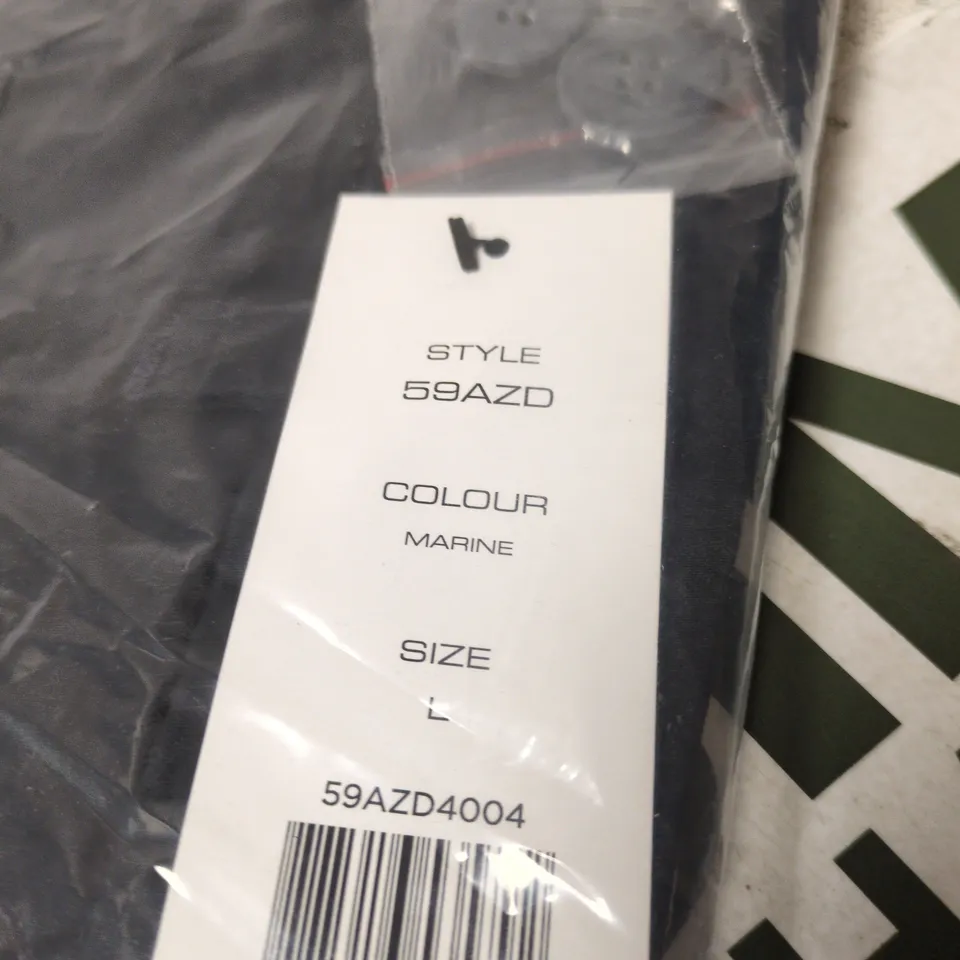 FRENCH CONNECTION MARINE COLOUR SHORTS – MARINE, SIZE L (59AZD4004) – CLOTHING