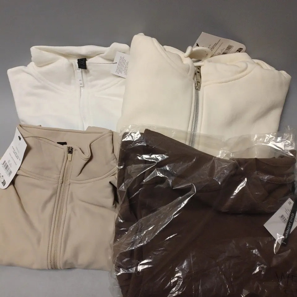 APPROXIMATELY 20 ASSORTED COTTON ON CLOTHING ITEMS TO INCLUDE FLEECE LINED HALF ZIP LONG SLEEVE TOP IN WHITE PEPPER SIZE L, PLUSH CROPPED LONG SLEEVE ZIP THROUGH TOP IN WHISPER WHITE SIZE XL
