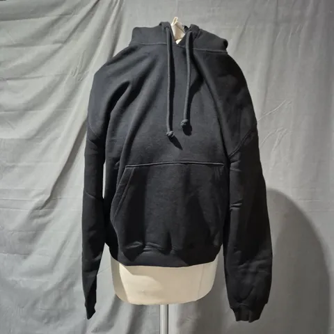 WEEKDAY BLACK HOODIE XS – KANGAROO POCKET, DRAWSTRING