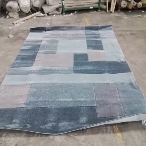 QUALITY DESIGNER AREA RUG - APPROXIMATELY 290X200