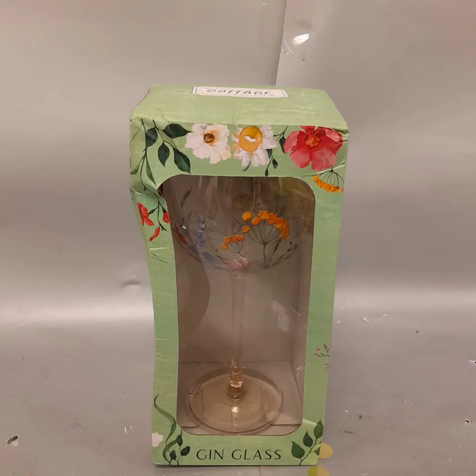 THE COTTAGE GARDEN GIN GLASS "MUM" RRP £15