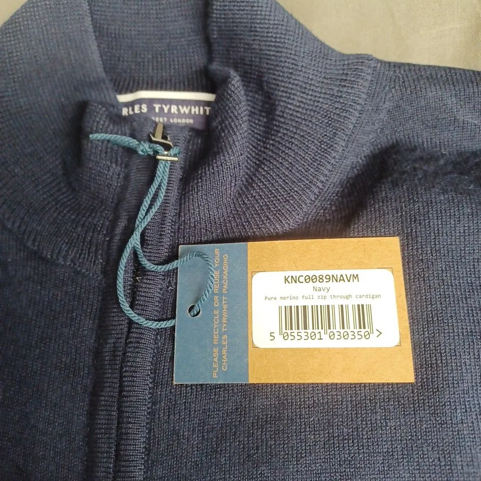 CHARLES TYRWHITT NAVY MERINO FULL-ZIP CARDIGAN – MEN MEDIUM
