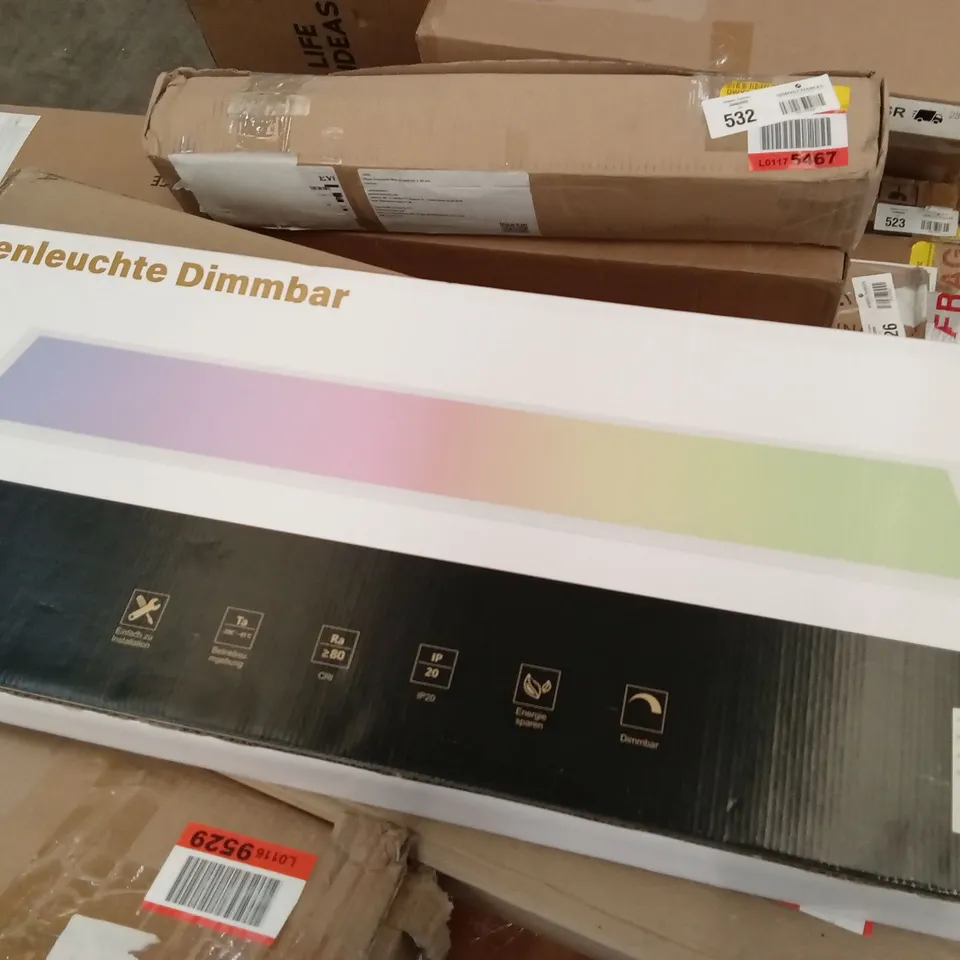 BOXED LED SEMI-FLUSH MOUNT