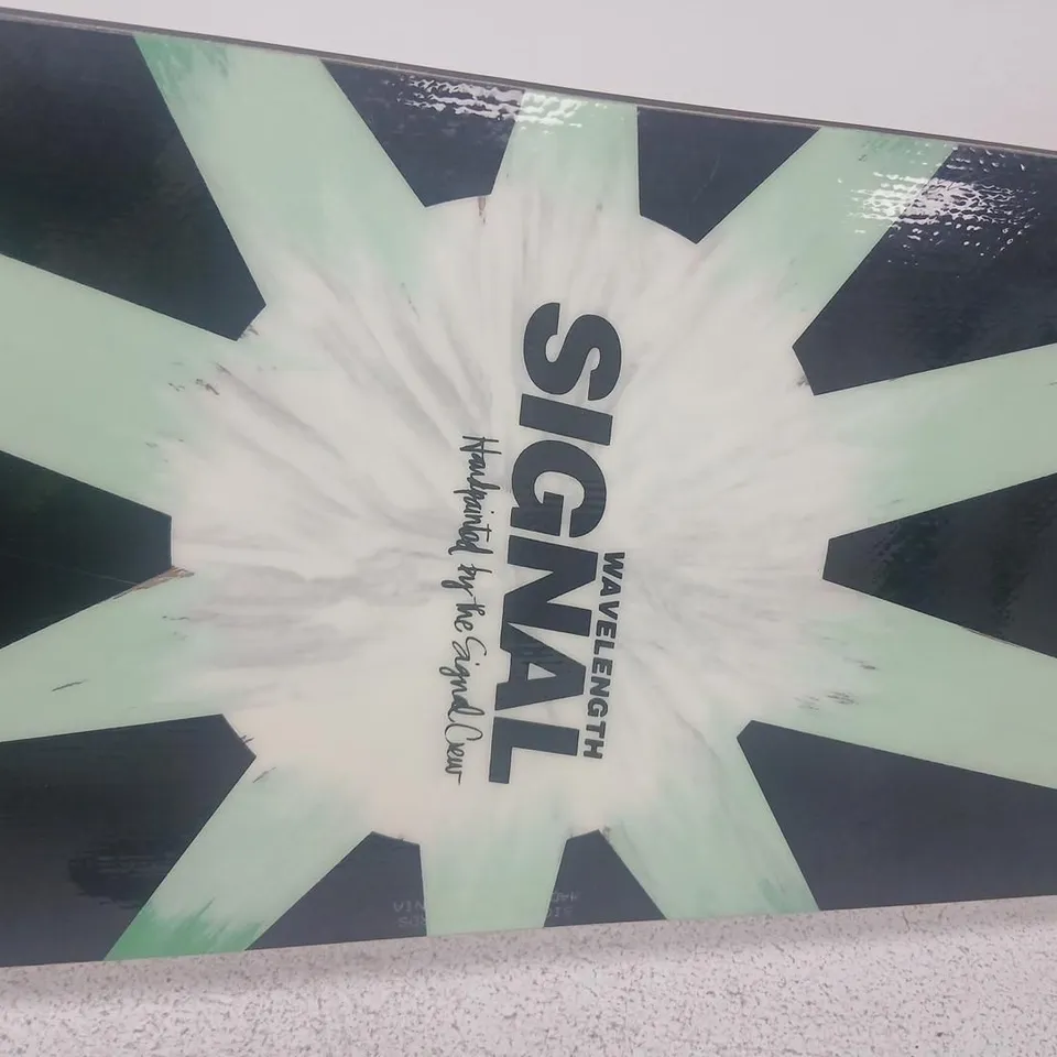 SIGNAL SNOWBOARD 162 CM – HAND-PRINTED GRAPHIC (MADE IN CALIFORNIA)