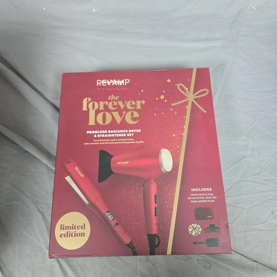 REVAMP THE FOREVER LOVE PROGLOSS RADIANCE DRYER & STRAIGHTENER SET – LIMITED EDITION