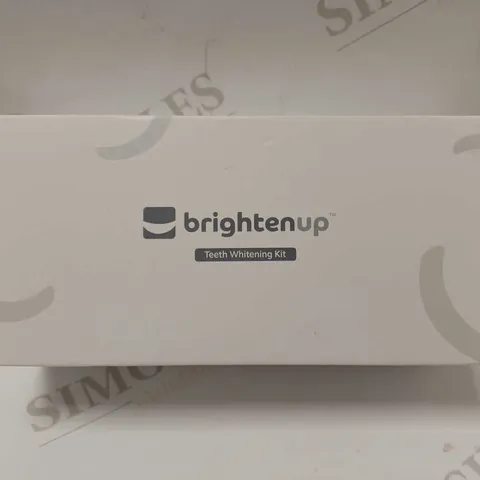 BRIGHTENUP TEETH WHITENING KIT