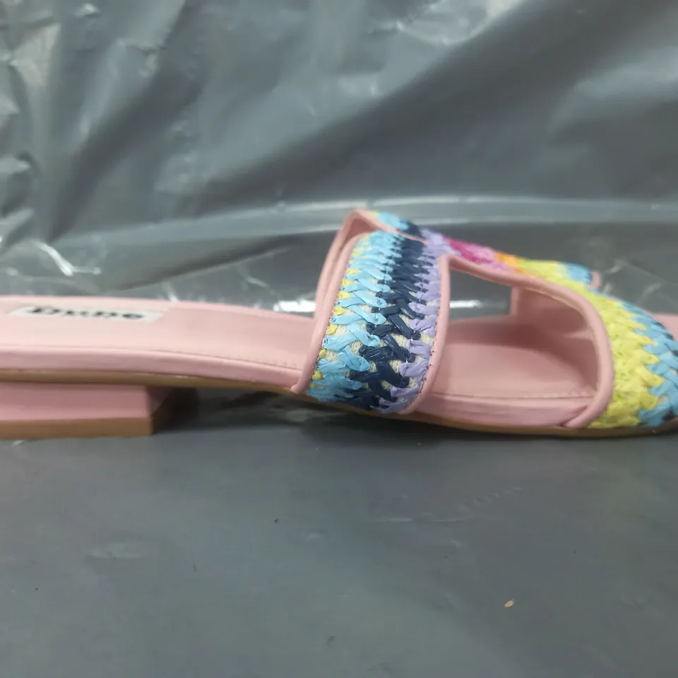 PAIR OF DUNE LONDON SLIDE SANDALS IN PINK/MULTICOLOUR SIZE 6