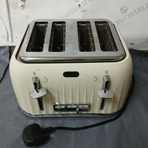 BREVILLE 4 SLICE TOASTER IN CREAM