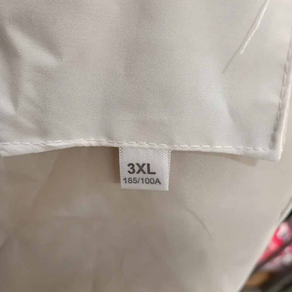 WHITE LIGHTWEIGHT SHELL JACKET – SIZE 3XL